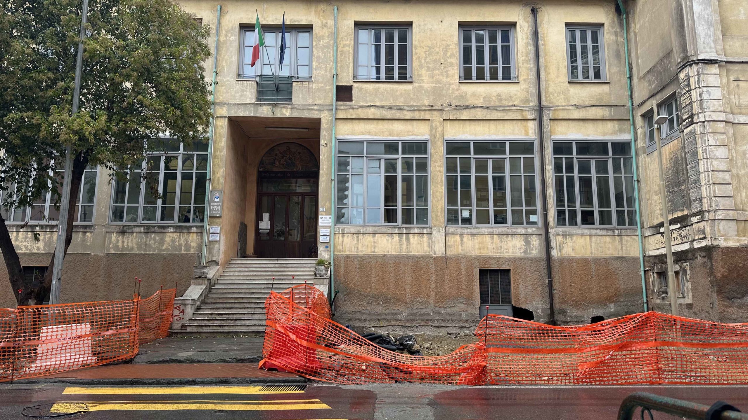 Due incontri, due sguardi, la collaborazione tra Rossonove No Profit e il Liceo Artistico di Imperia continua.